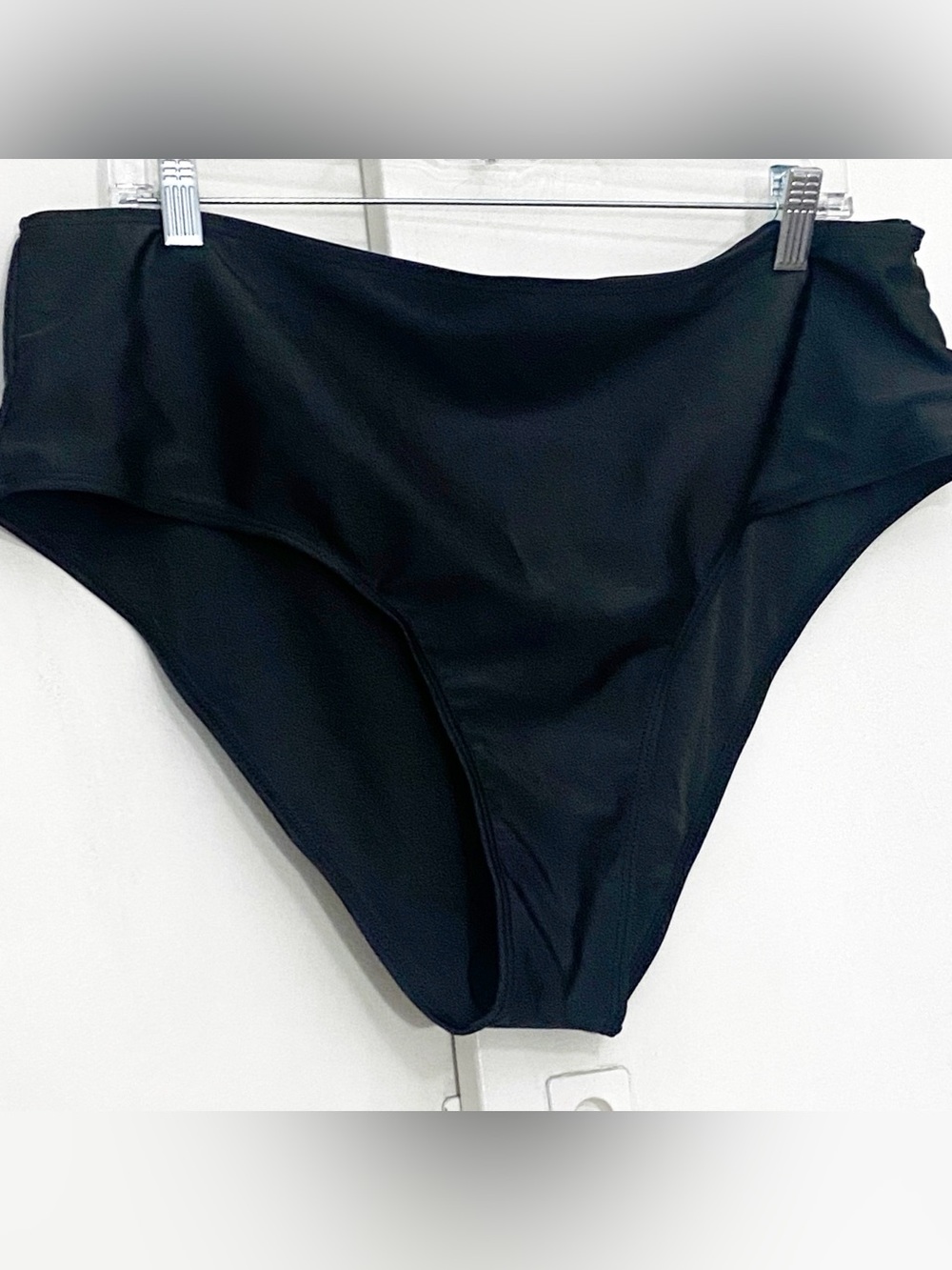 SHEIN NWOT High Waist High Cut Black Swim Bottom Still Has Crotch Protector. 4X
